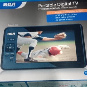 RCA 7" Portable Digital TV - Black